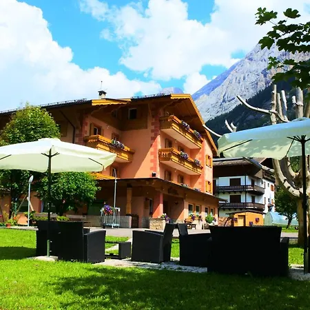 Hotel Clara Canazei