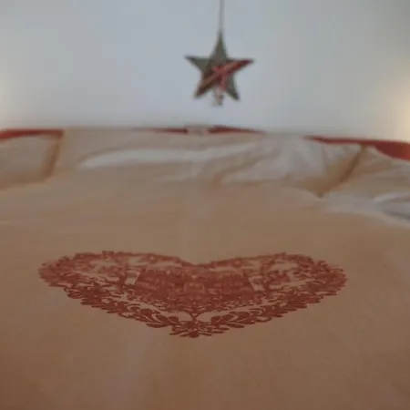 Clara Hotel