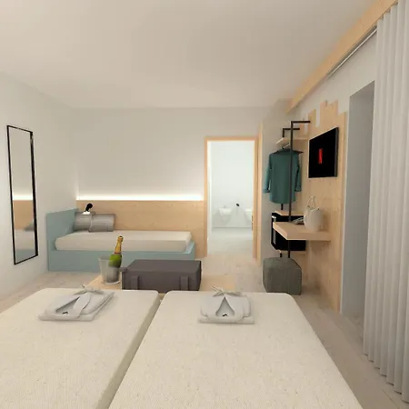 Hotel Clara 2*