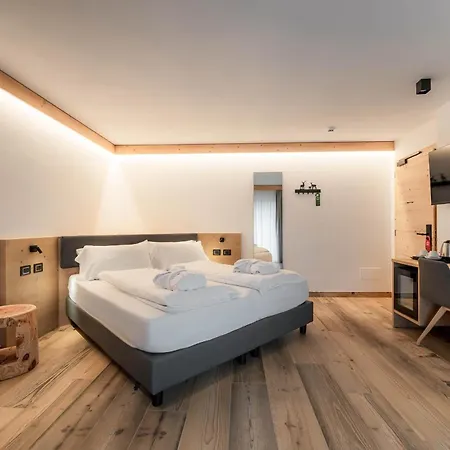 Spires カナツェーイ