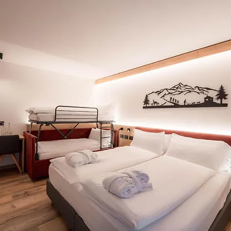 Spires 4* Canazei