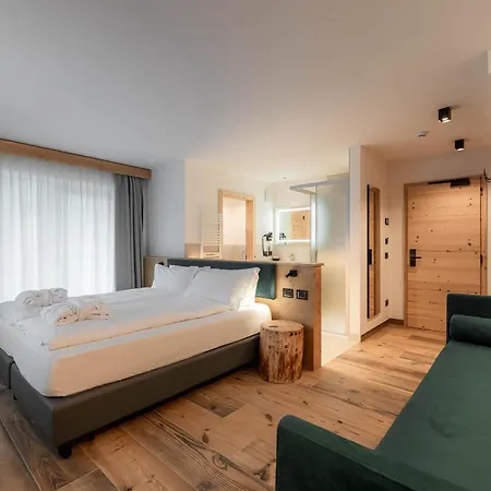 Spires 4* Canazei