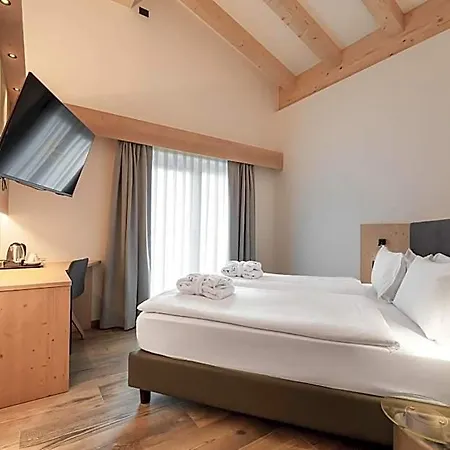 Spires Hotel Canazei