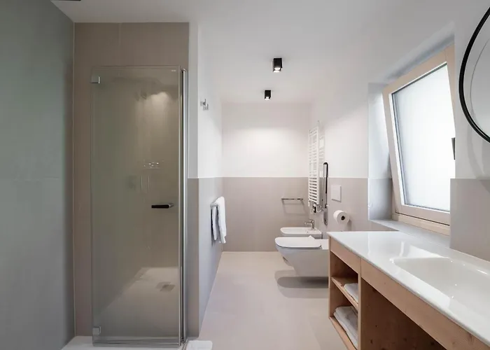 Spires Канацеї