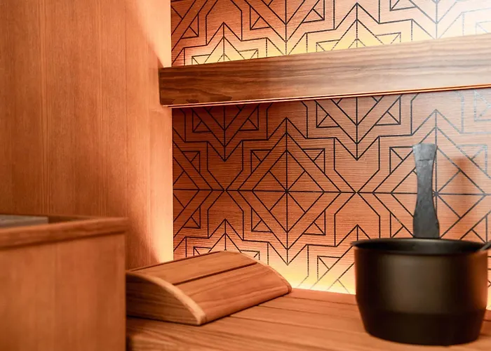 Spires Готель 4*