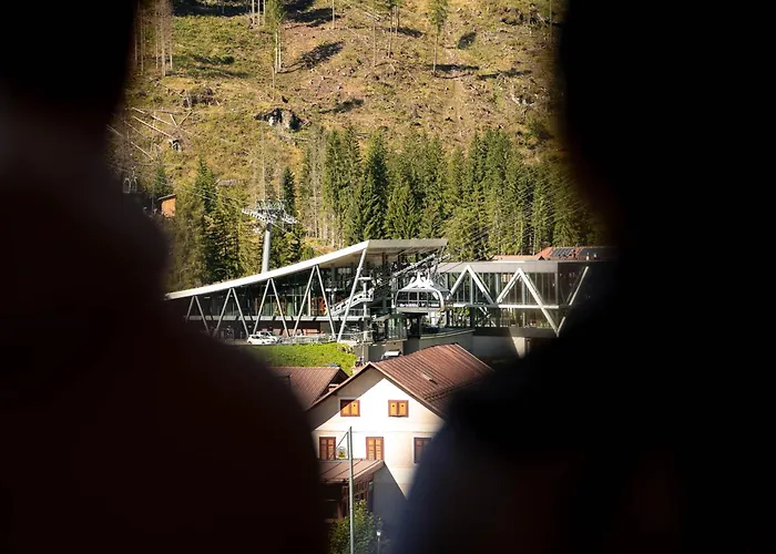 Spires Канацеи